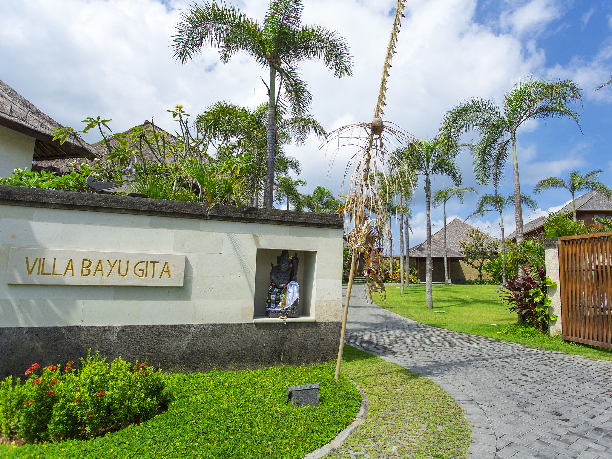 Villa Bayu Gita Beachfront - Entrance - Bayu Gita Beach Front, Ketewel, Bali